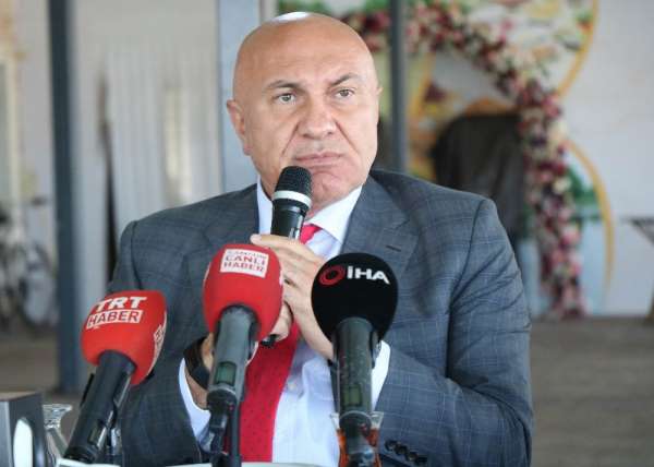 Başkan Yıldırım: 'Gerçek Samsunspor 5-6. haftadan sonra hazır olacaktır'