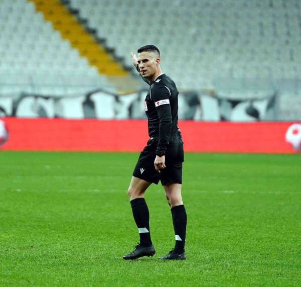 MKE Ankaragücü - Sivasspor maçında düdük Sarper Barış Saka'da - Sivas haber