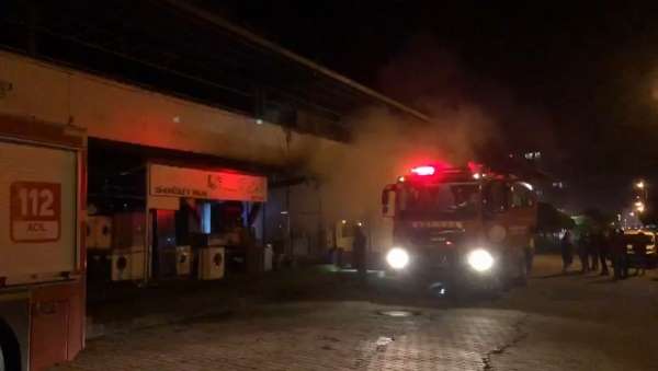 Pazarspor stadındaki iş yerinde korkutan yangın - Rize haber