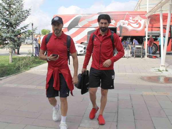 Sivasspor, CFR Cluj maçı için Romanya'ya 7 eksikle gitti - Sivas haber
