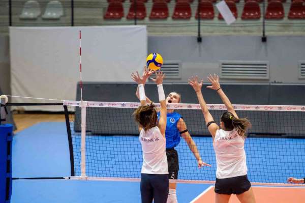 Aydın Büyükşehir Belediyespor, hazırlık maçında İlbank'ı mağlup etti