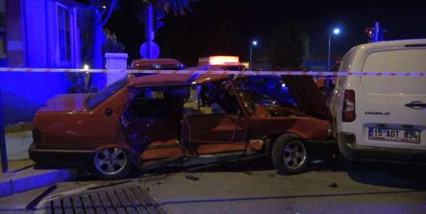 Burdur'da feci kaza: 1 ölü 4 yaralı