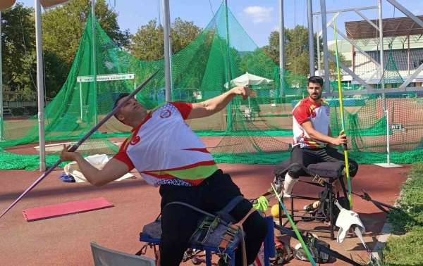 Bursalı sporcular Hindistan'daki 2025 Para Atletizm Dünya Şampiyonası'nda Türkiye'yi temsil edecek
