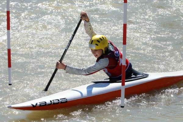 Erzincan'da, Akarsu Kano Slalom Türkiye Kupası yarışları