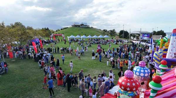Samsun Büyükşehir'den 'Okula Merhaba Çocuk Şenliği'