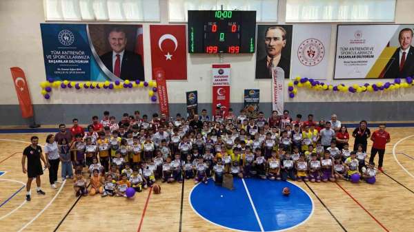 Karaman'da 'Altın Bilekler Basketbol Şöleni' düzenlendi