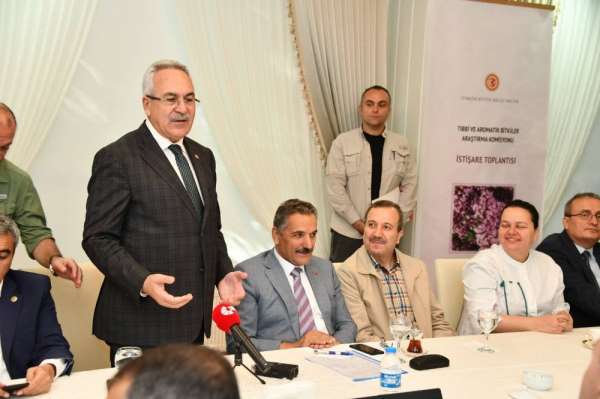 Tıbbi ve aromatik bitkide hedef 5 milyar dolar 