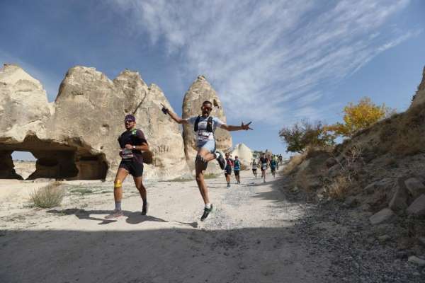 Domani 2.224 corridori provenienti da 5 continenti e 75 paesi inizieranno il Salomon Cappadocia Ultra-Trail.