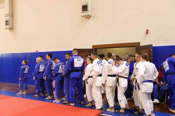 Balkan Judo U23 Şampiyonası Bahçelievler'de düzenlendi