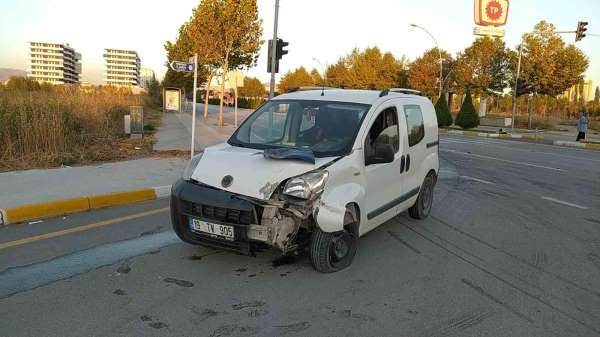 Çorum'da trafik kazası: 2 yaralı