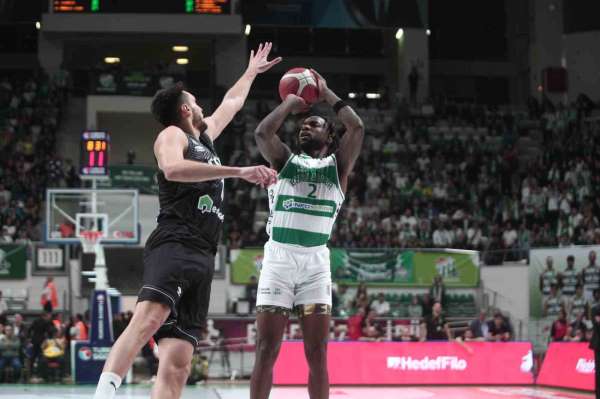 Türkiye Sigorta Basketbol Süper Ligi: Bursaspor: 82 - Beşiktaş: 76