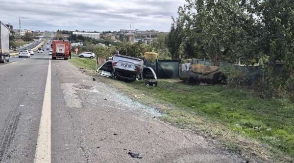 Silivri'de otomobilin takla attığı kaza kamerada