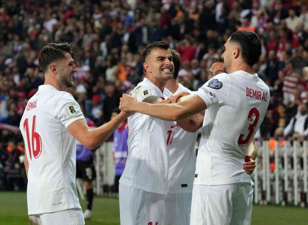 A Milli Futbol Takımı, 17 yıl sonra Kocaeli'de maç yaptı