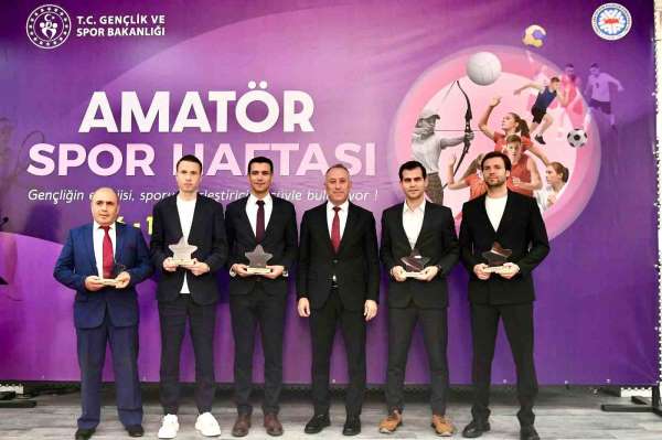 Balıkesir'de Amatör Spor Haftası 'Sporun En'leri' ödül töreni ile sona erdi