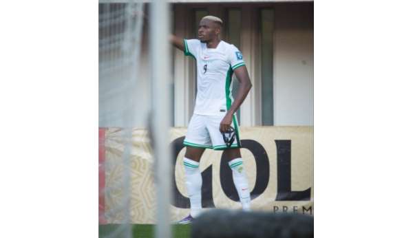 Nijerya, Victor Osimhen'in hat-trick yaptığı maç sonunda play-off biletini aldı
