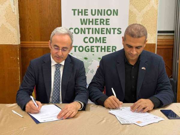 Rektör Demir, 5. Türk-Arap Üniversite Rektörleri Kongresi'ne katıldı