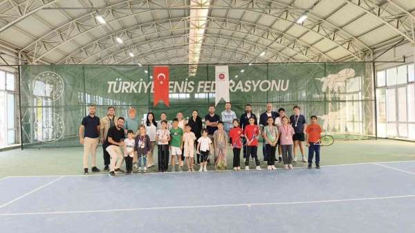 Batman'da Amatör Spor Haftası tenis turnuvası tamamlandı
