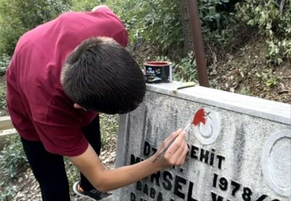Feke'de öğrencilerden şehit kabirlerine vefa