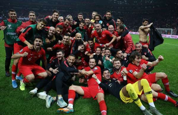2020 Avrupa Futbol Şampiyonası Elemeleri H Grubu 9. maçında Türkiye, İzlanda ile