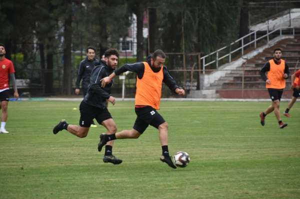 Aliağaspor FK, Bergama deplasmanına hazırlanıyor 