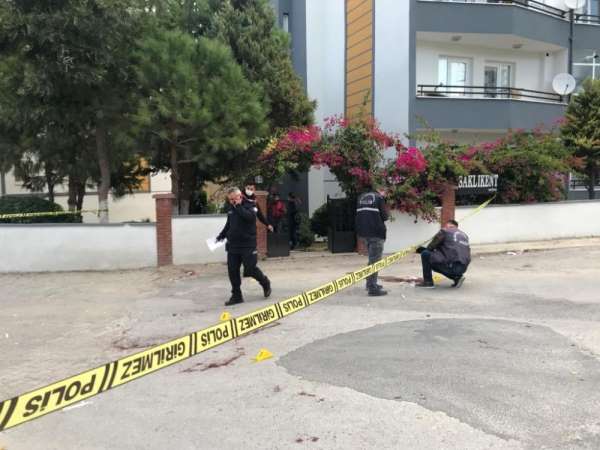 Kuşadası'nda bıçaklı cinayet