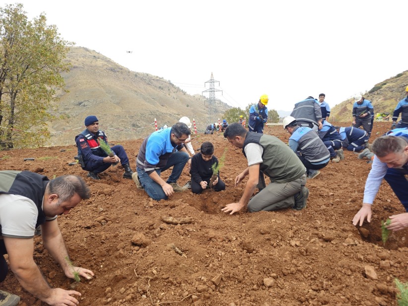 ETİ BAKIR'dan göz boyama mı?