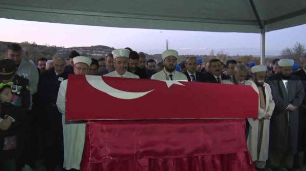 Şehit Astsubay Ramazan Yağız, Bursa'da son yolculuğuna uğurlandı