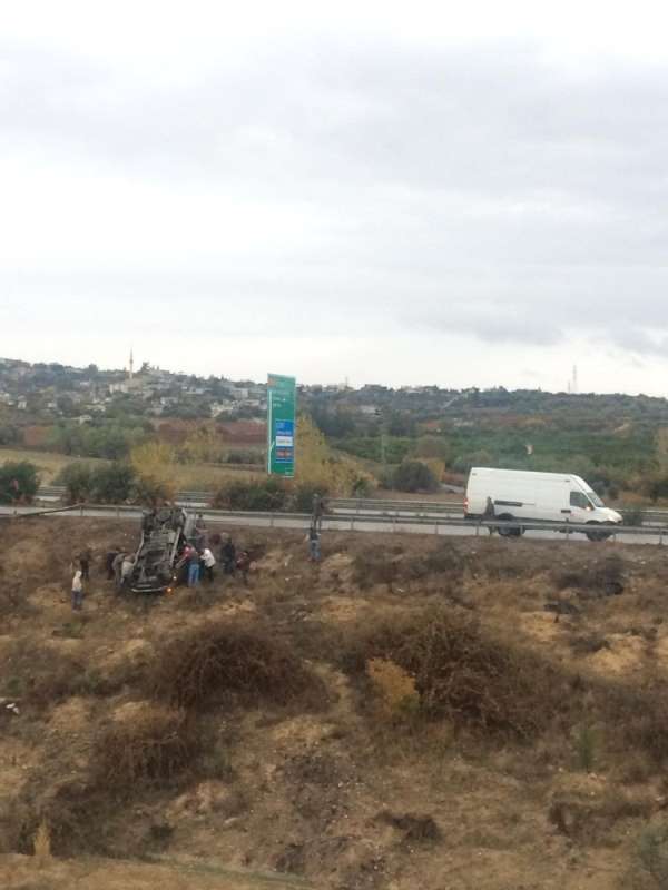 Tarsus'ta trafik kazası: 5 yaralı 