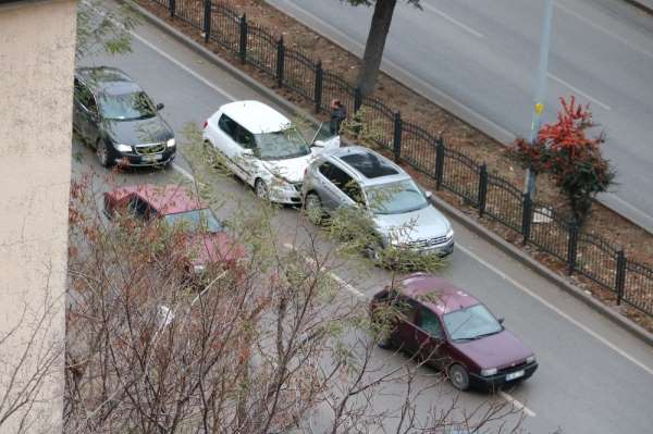 Yozgat'ta sınav yoğunluğu kazaya neden oldu 