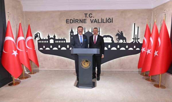 TOBB Başkanı Hisarcıklıoğlu: 'Bugüne kadar 15 gümrük kapısının modernizasyonunu tamamladık'