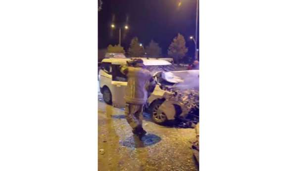 Diyarbakır'da zincirleme kaza: 3 yaralı