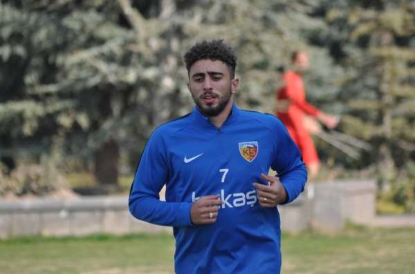 Bilal Başacıkoğlu Kayseri'ye geldi