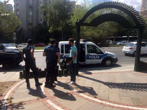 Ataşehir'de parkta silahlı saldırı: 2 yaralı 