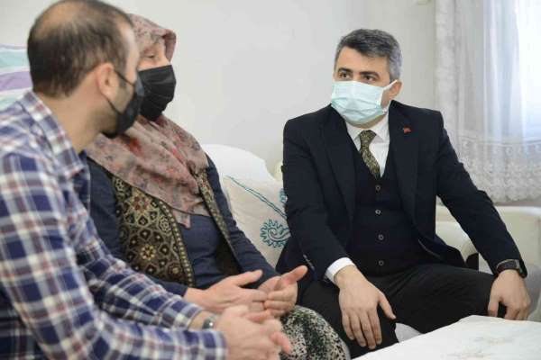 Başkan Yılmaz'dan şehit annesine ziyaret - Bursa haber
