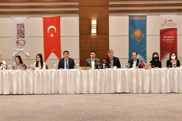 YTB Başkanı Eren: 'Türkiye ile Kazakistan'ın arasındaki ilişkileri sizler geliştireceksiniz' - Ankara haber