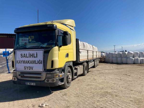 Deprem bölgesine Salihli'den yem desteği