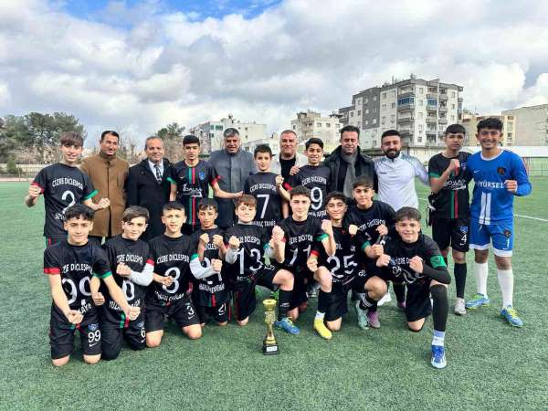 U14 Gelişim Ligi'nde Cizre Dicle Spor namağlup şampiyon oldu