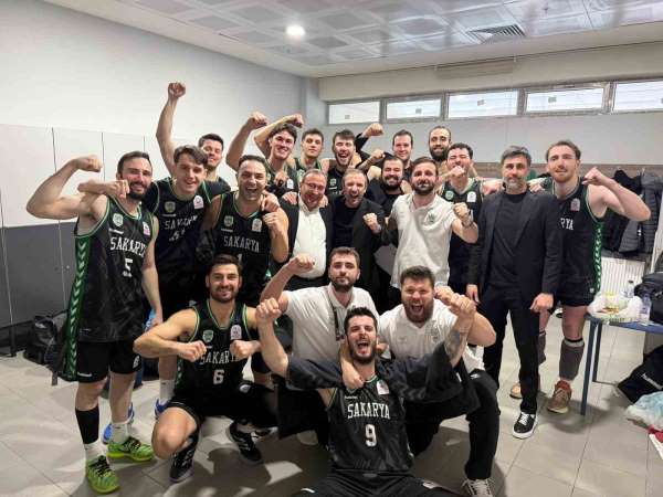Sakarya temsilcisi play-off biletini Ankara'da kaptı