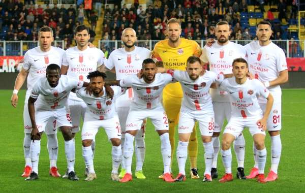 Antalyaspor 2 eksikle zorlu Sivasspor maçına çıkacak 