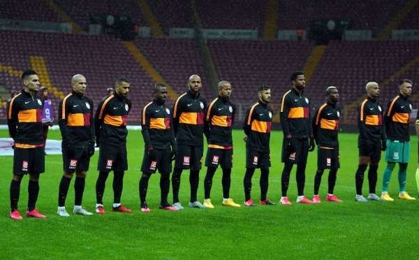 Galatasaray bu sezonki derbilerini tamamladı 