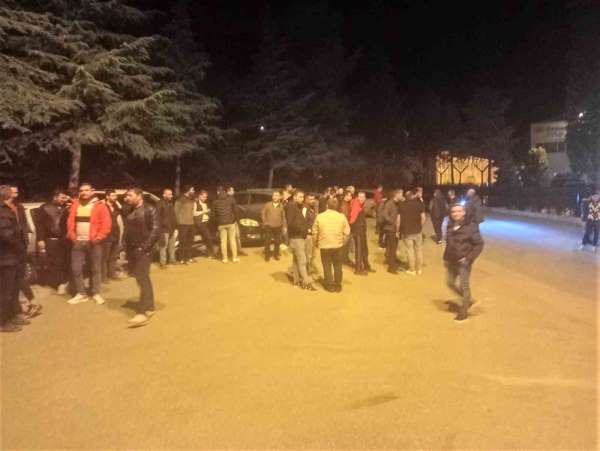 Cam fabrikası işçileri düşük zamma tepki göstererek iş bıraktı