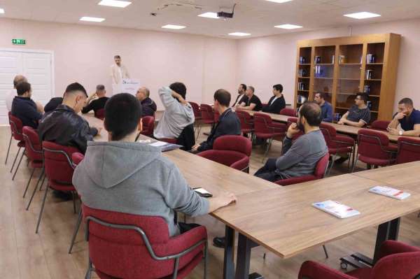 İzmit Belediyesi, işveren ile iş arayanları bir araya getirdi