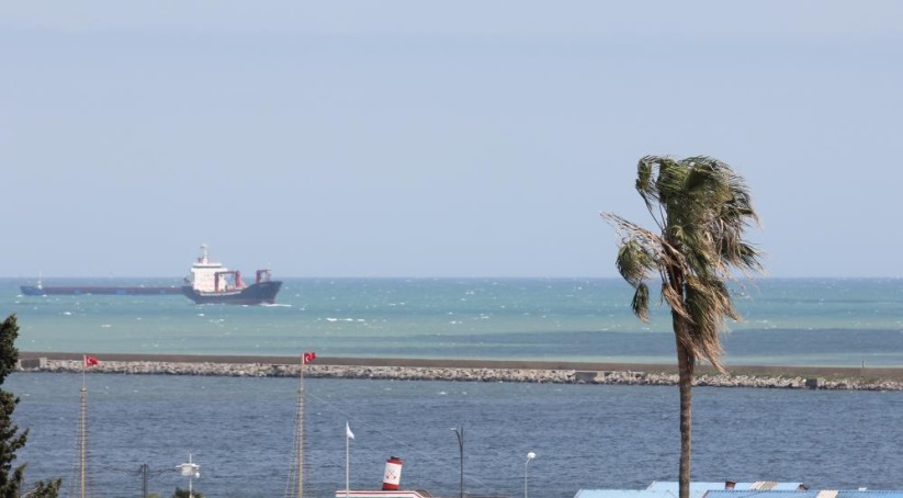 Samsun'da kuvvetli rüzgar