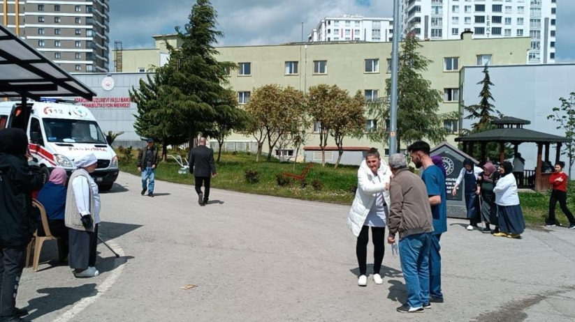 Samsun'da huzurevinde yangın paniği: Huzurevi tahliye edildi
