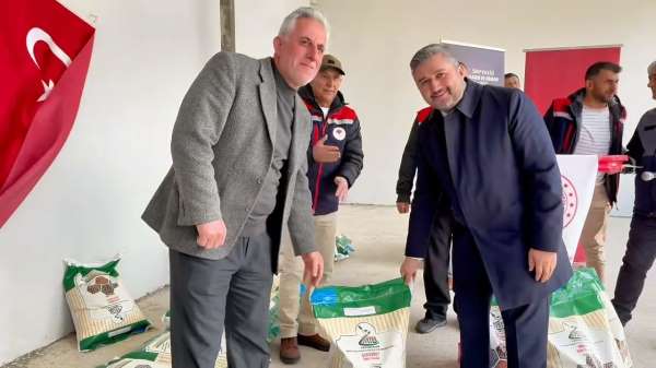 Sinop'ta çiftçilere kuru fasulye tohumu dağıtıldı