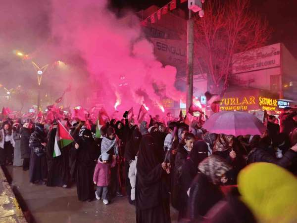 Van'da İsrail'in Gazze'ye yönelik saldırıları protesto edildi