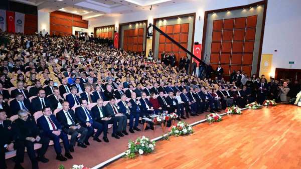 YÖK Başkanı Prof. Dr. Erol Özvar: 'Deprem bölgesindeki üniversitelerimizin yanındayız'