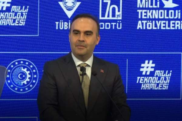 Bakan Kacır: 'ODTÜ'deki 10 bin 600 öğrenci ve araştırmacıya yaklaşık 4,8 milyar lira destek verdik'