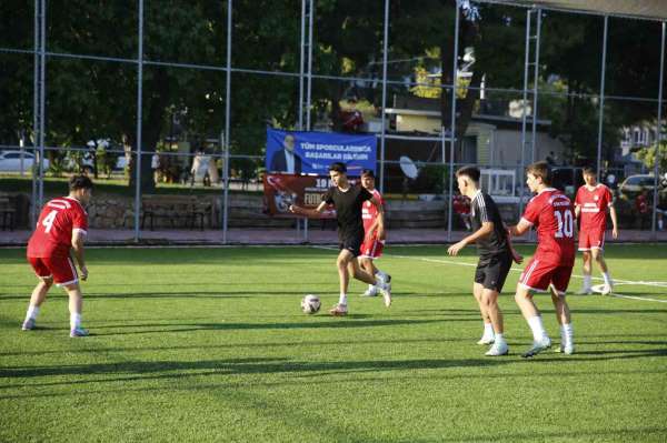 Antalya'da 19 Mayıs futbol turnuvası