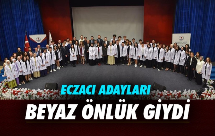 Samsun'da eczacı adayları beyaz önlük giydi